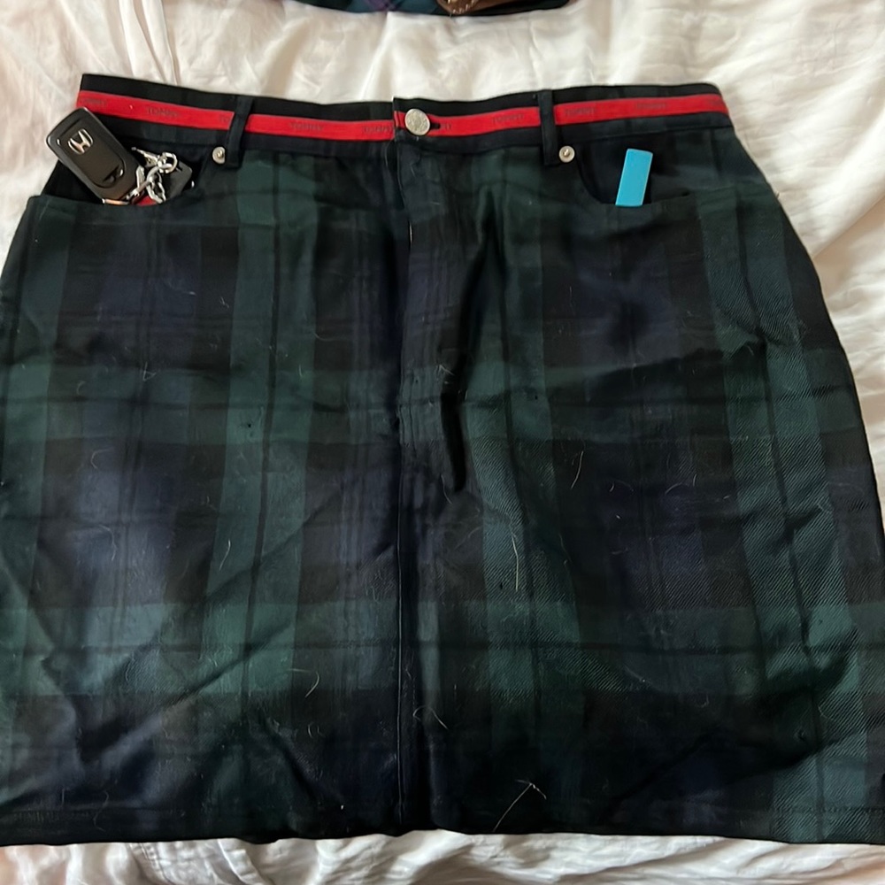 Vintage Tommy Hilfiger skirt